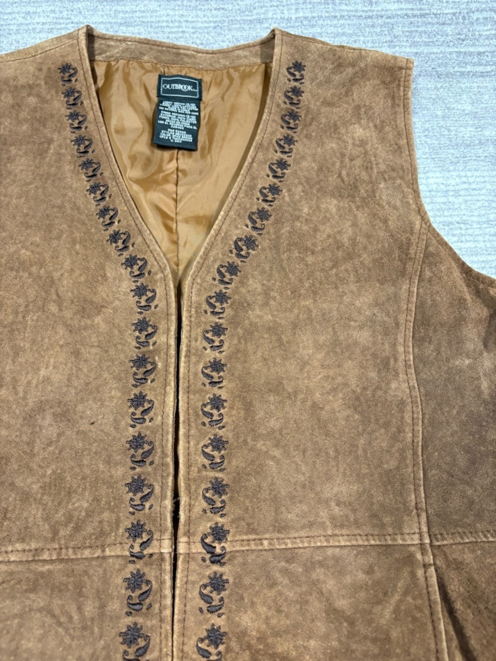 VTG Dark Brown Suede Leather Embroidered Vest Sz M Fairy Coachella Renaissance - Picture 7 of 11